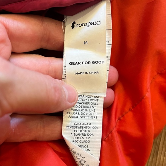 Cotopaxi Teca Calida hooded vest - Picture 8 of 8